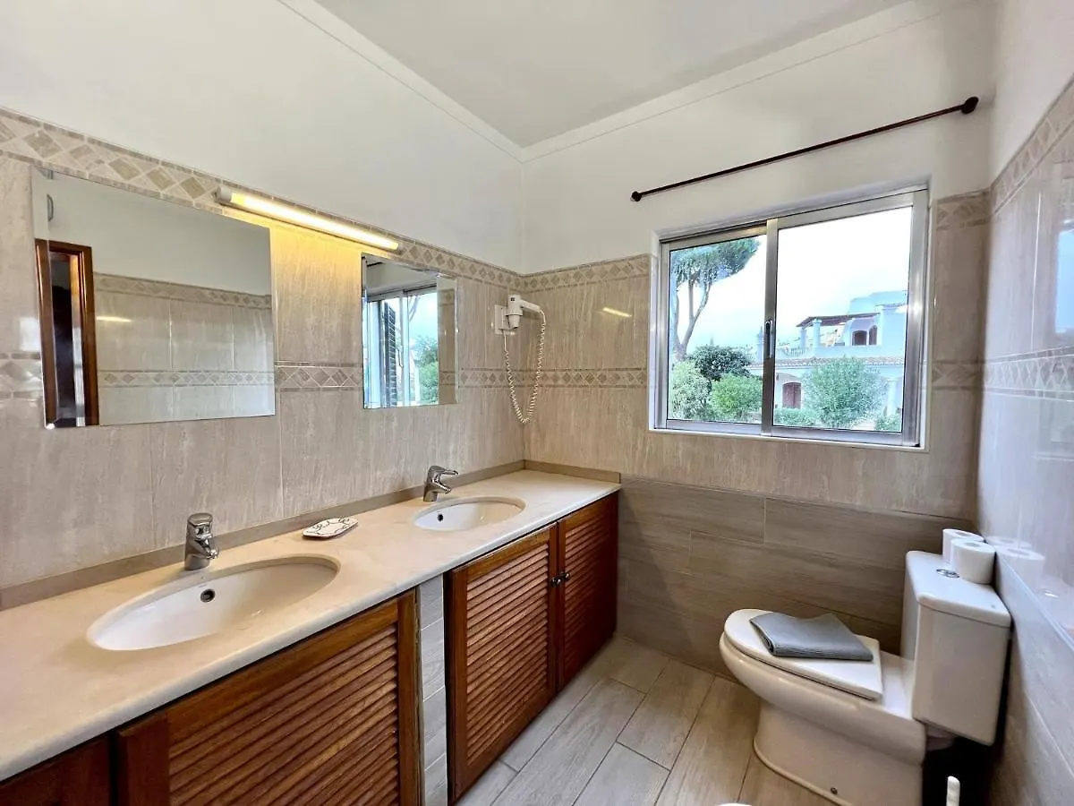 Vilamoura Ocean Villa With Pool By Homing